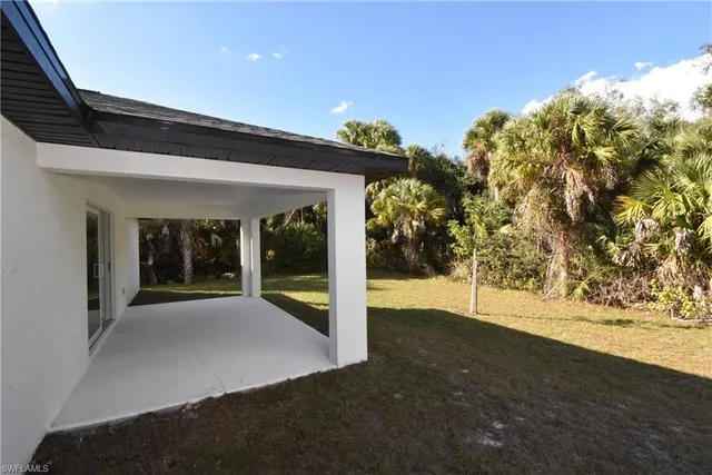 $2,200 | 4696 April Avenue, North Port, FL 34288