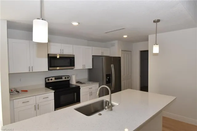 $2,200 | 4696 April Avenue, North Port, FL 34288