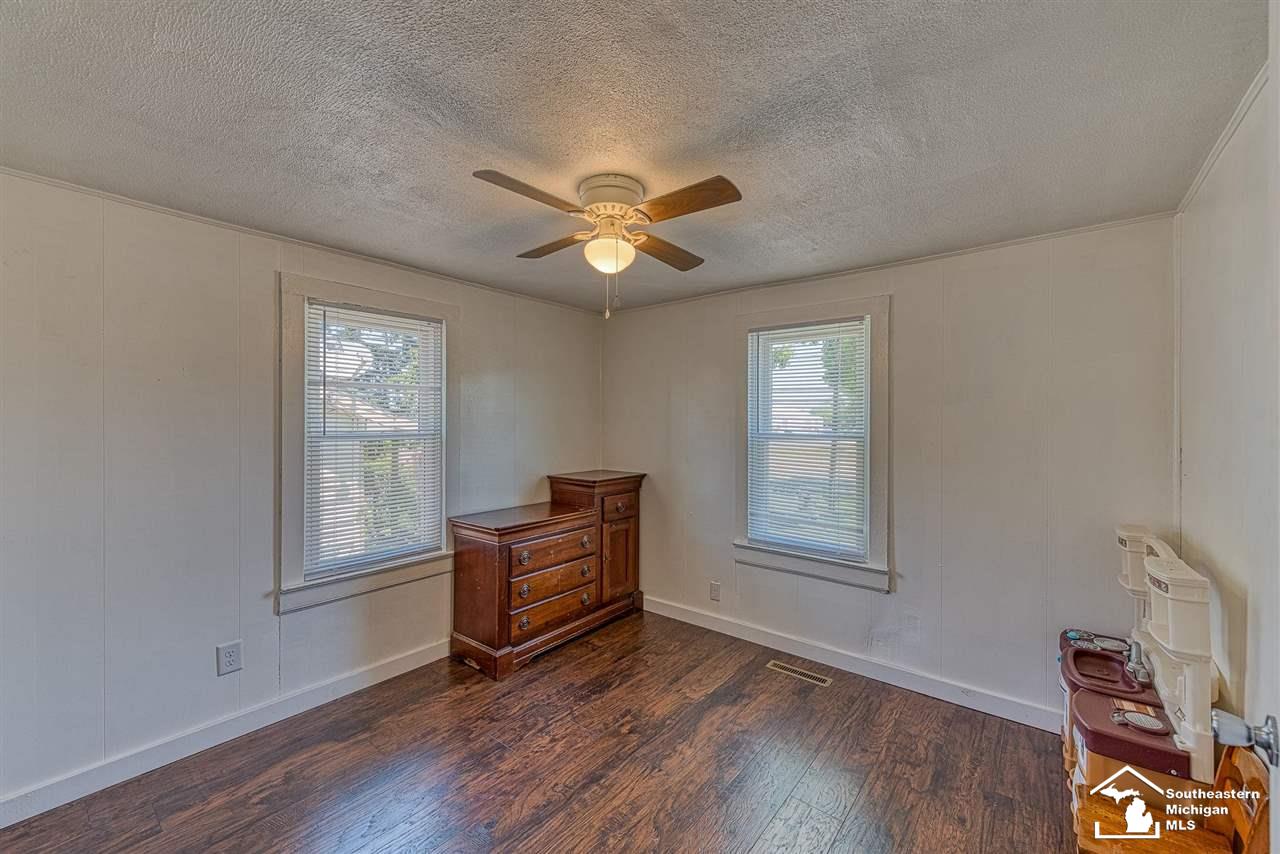 2483 North Telegraph Road Monroe, MI 48162 - Photo 6 of 25