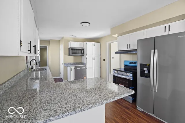 $250,000 | 5027 North Kenmore Road, Indianapolis, IN 46226