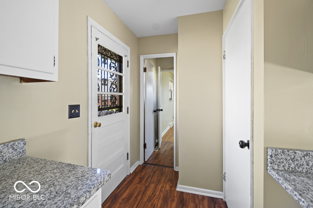 5027 North Kenmore Road Indianapolis, IN 46226 - Photo 15 of 41