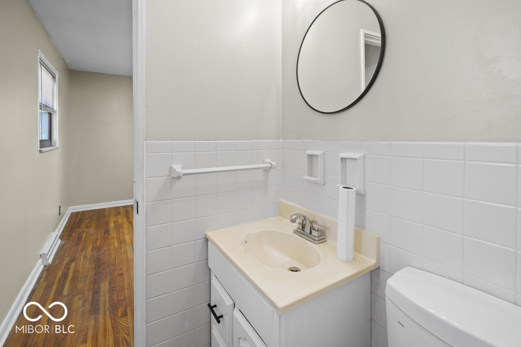 5027 North Kenmore Road Indianapolis, IN 46226 - Photo 17 of 41