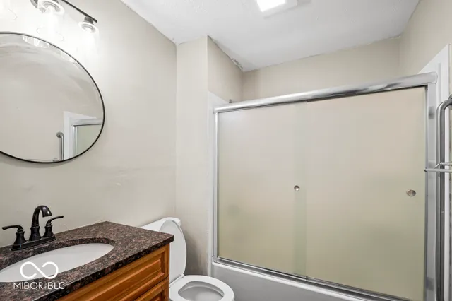 $250,000 | 5027 North Kenmore Road, Indianapolis, IN 46226