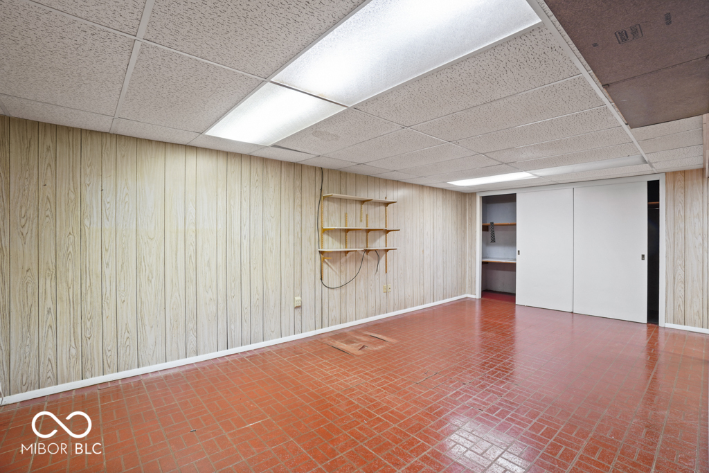 5027 North Kenmore Road Indianapolis, IN 46226 - Photo 29 of 41