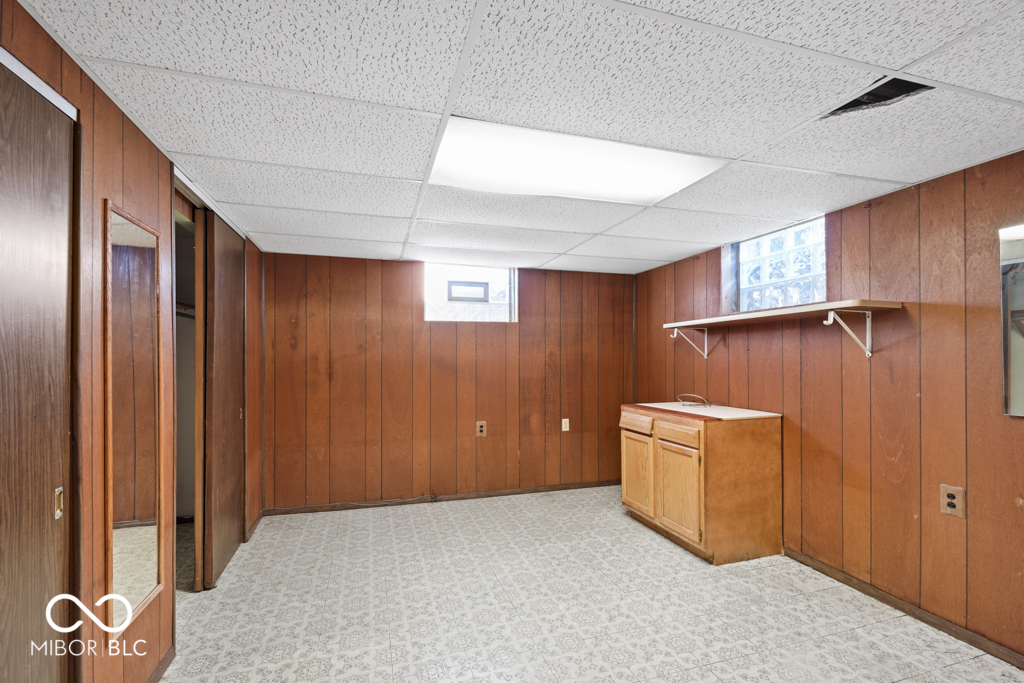 5027 North Kenmore Road Indianapolis, IN 46226 - Photo 30 of 41