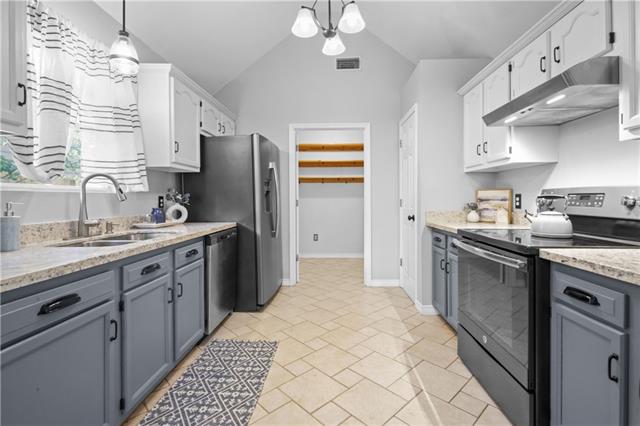 2107 Bluebird Street Slidell, LA 70460 - Photo 7 of 16