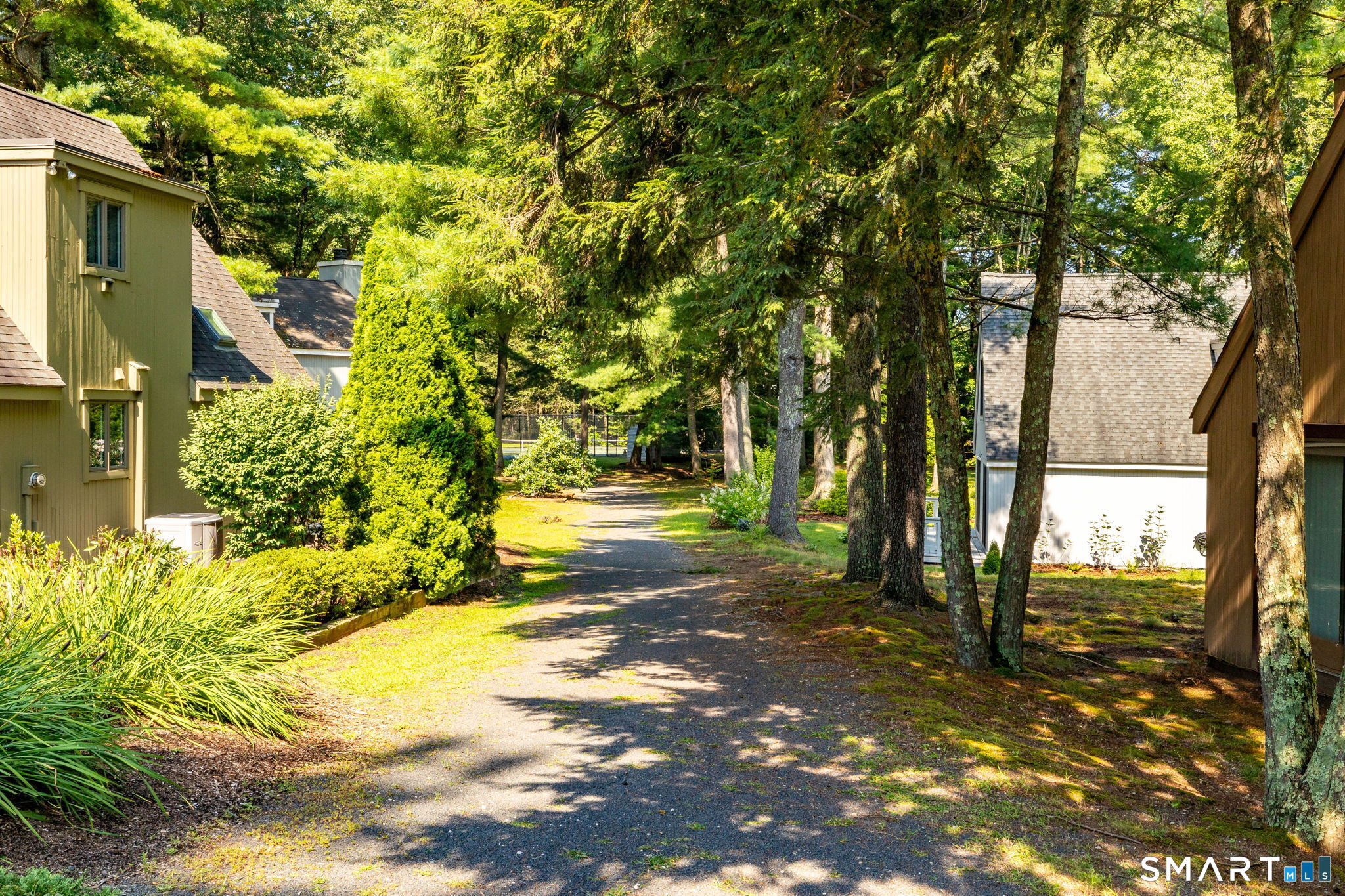 15 Gray Pine Common, Unit 15 Avon, CT 06001 - Photo 33 of 40