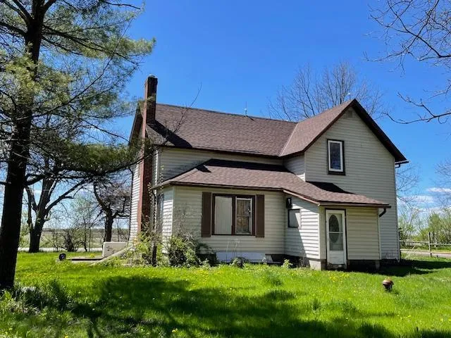 $210,000 | 12624 Highway 212, Sacred Heart, MN 56285