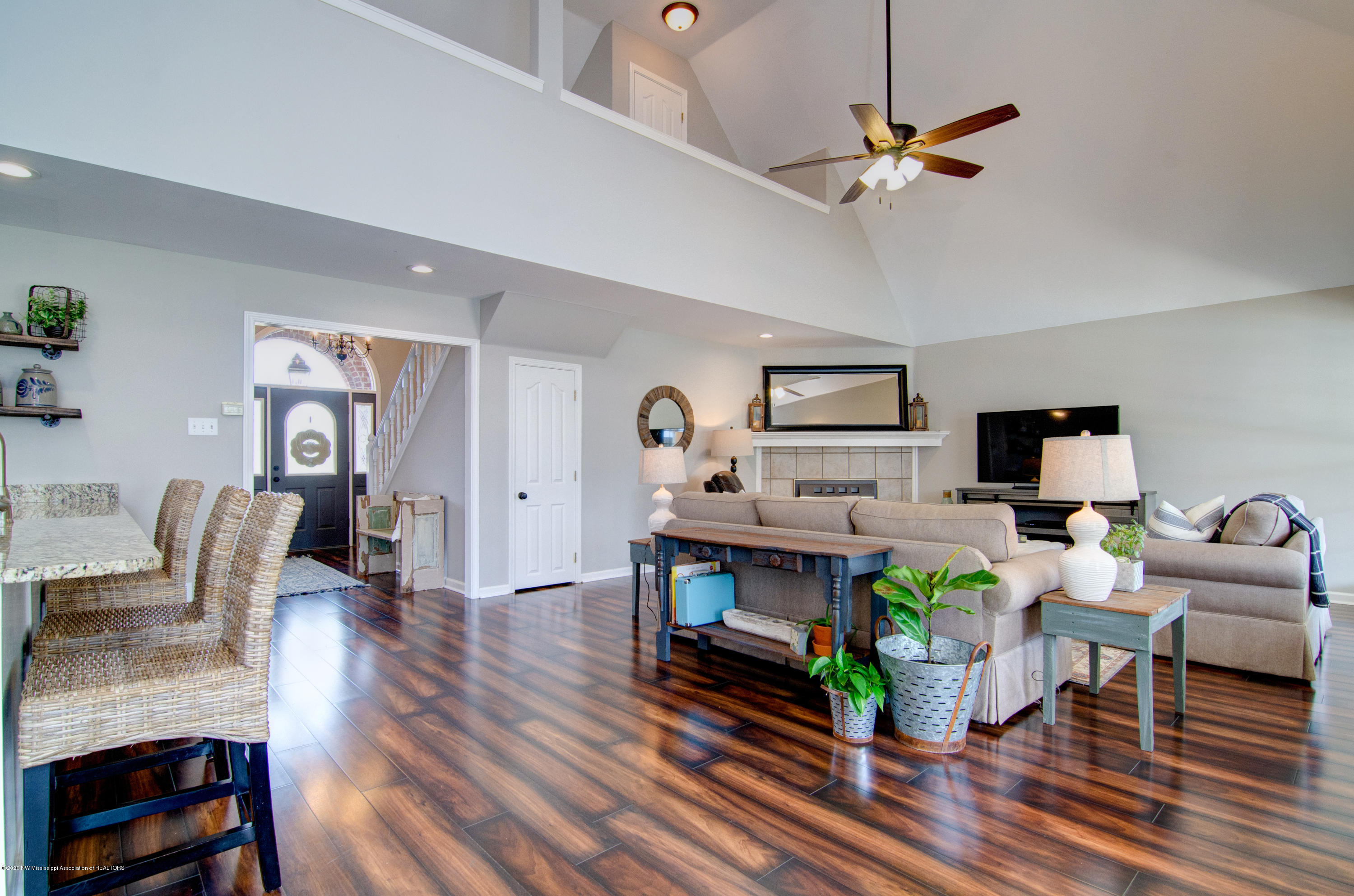 3426 Rhett Butler Drive Hernando, MS 38632 - Photo 5 of 30 Spacious Living Room
