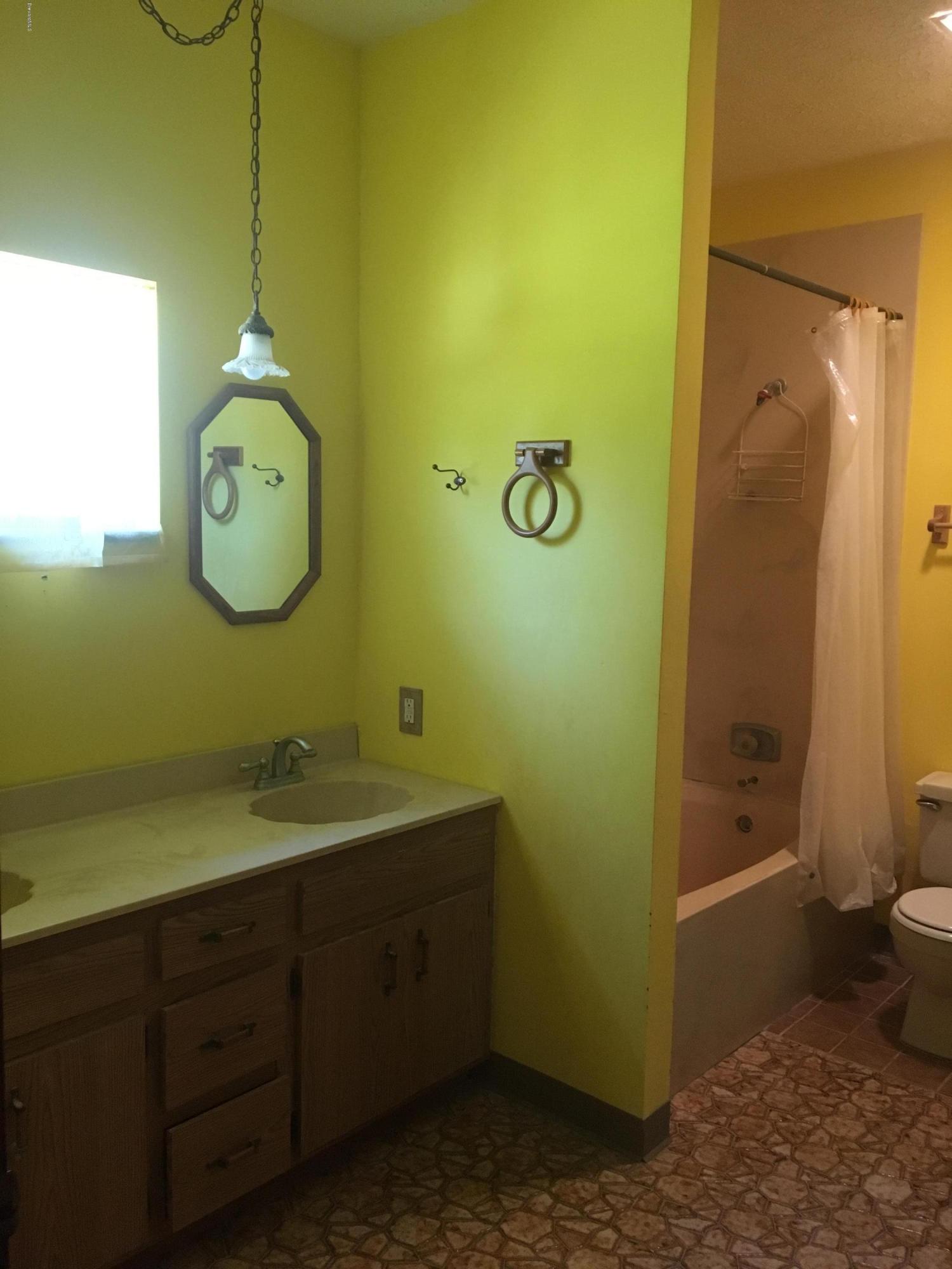 3485 Turtle Mound Road Melbourne, FL 32934 - Photo 20 of 30 Master Bath