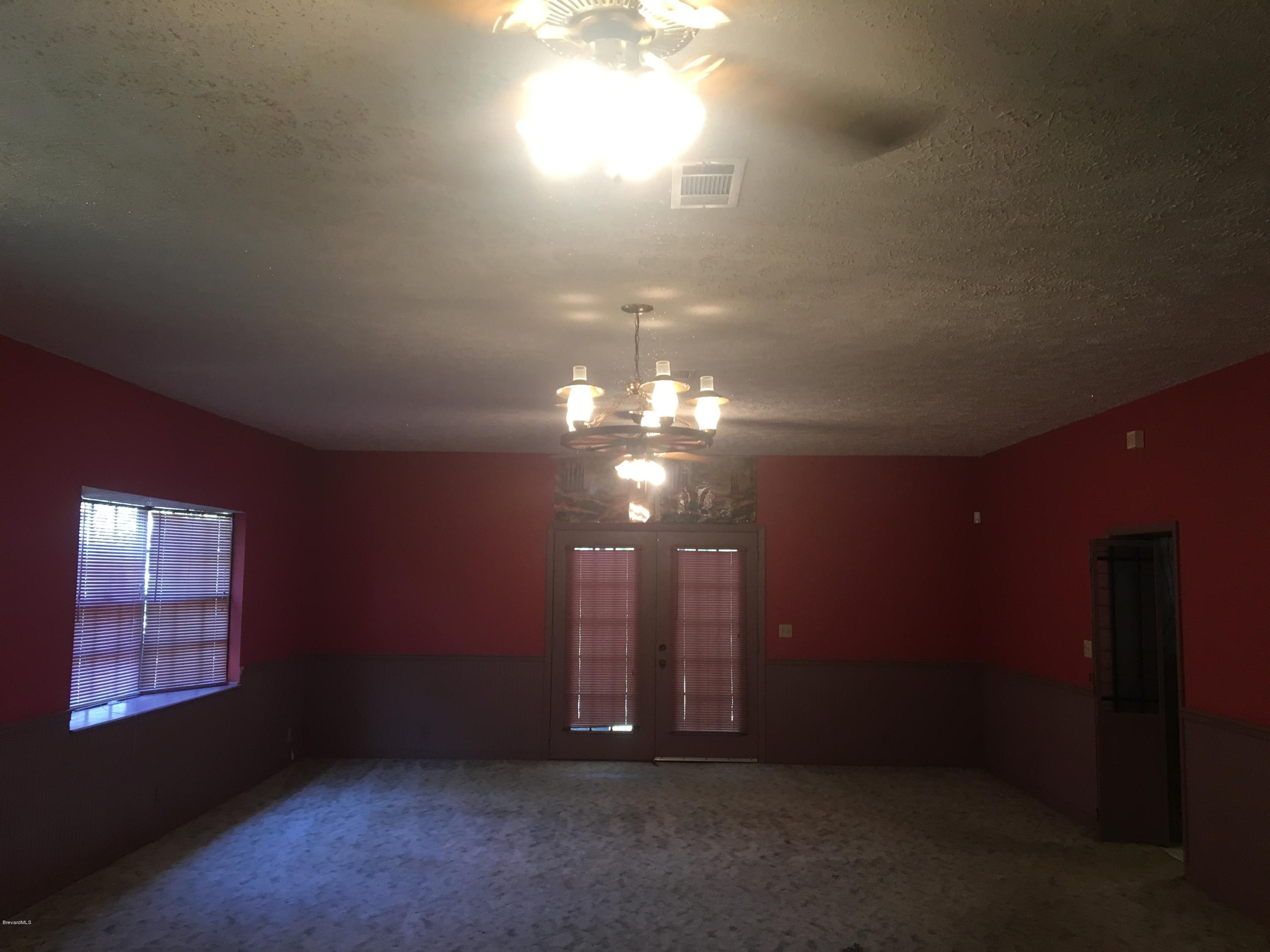 3485 Turtle Mound Road Melbourne, FL 32934 - Photo 5 of 30 Family Room