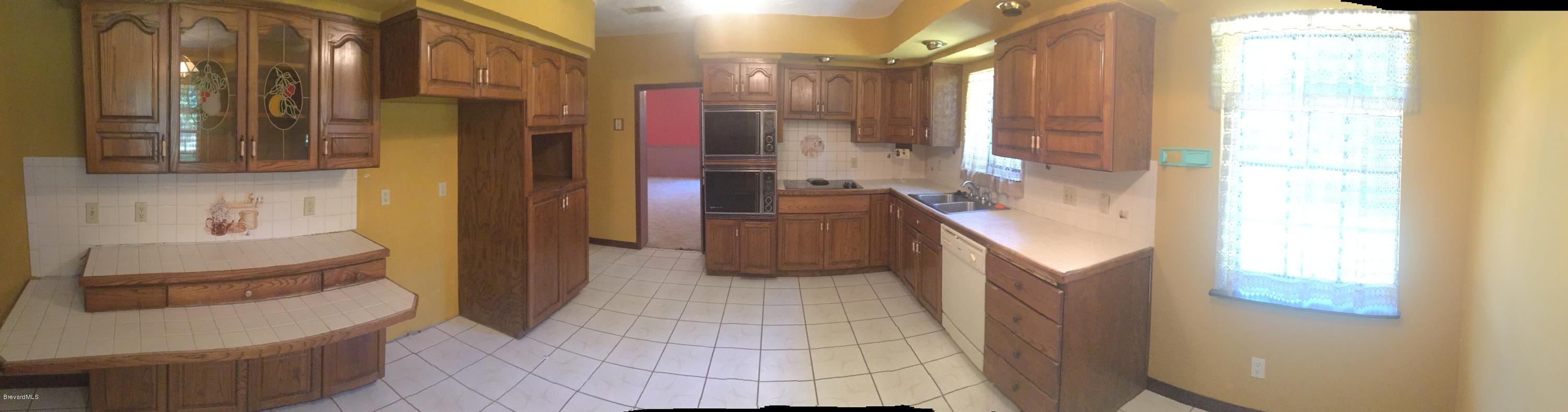 3485 Turtle Mound Road Melbourne, FL 32934 - Photo 8 of 30 Kitchen