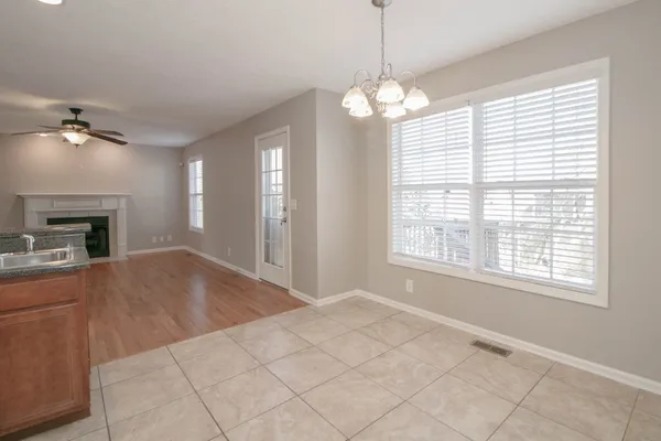 $1,980 | 3147 Holly Point, Clarksville, TN 37043