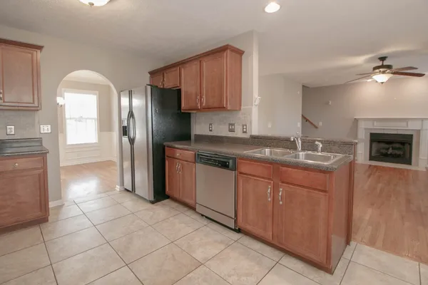 $1,980 | 3147 Holly Point, Clarksville, TN 37043