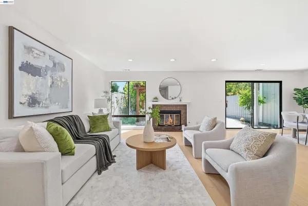 $1,088,000 | 7518 Rosedale Court, Pleasanton, CA 94588