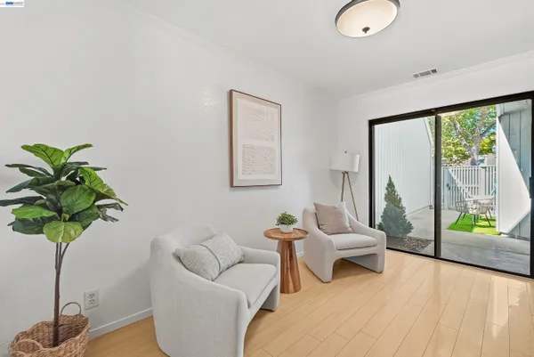 $1,088,000 | 7518 Rosedale Court, Pleasanton, CA 94588