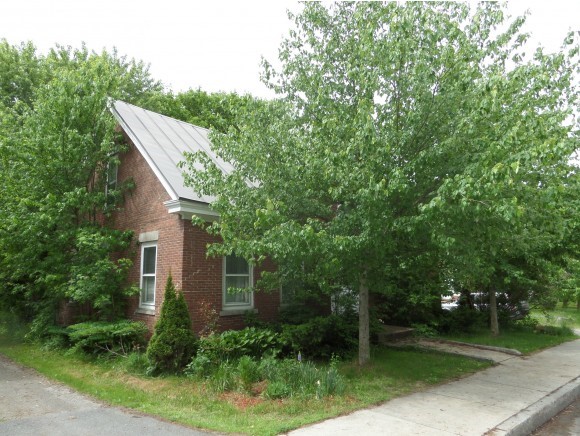 108 Main Street Plainfield, VT 05667 - Photo 1 of 17