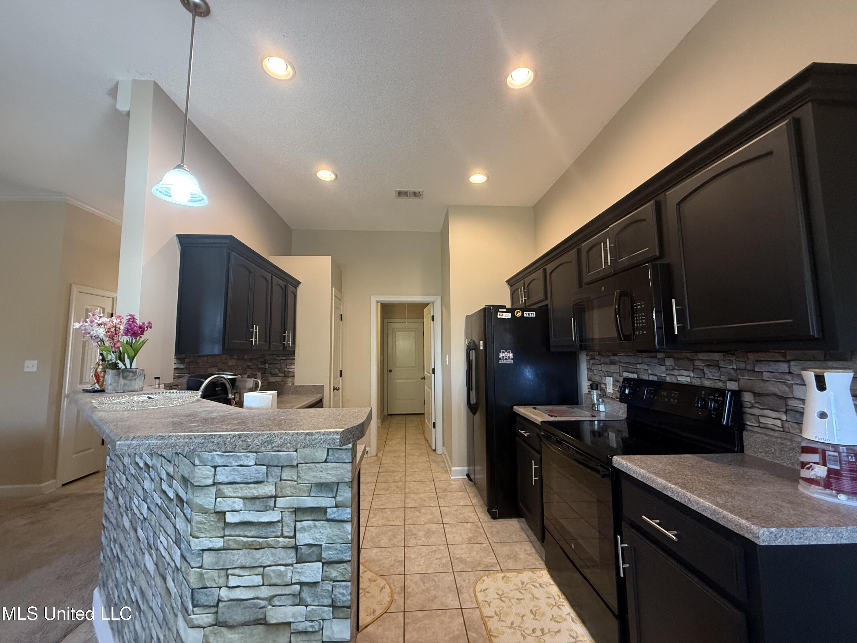 8245 Morning Sun Cove Walls, MS 38680 - Photo 15 of 30 IMG_4846