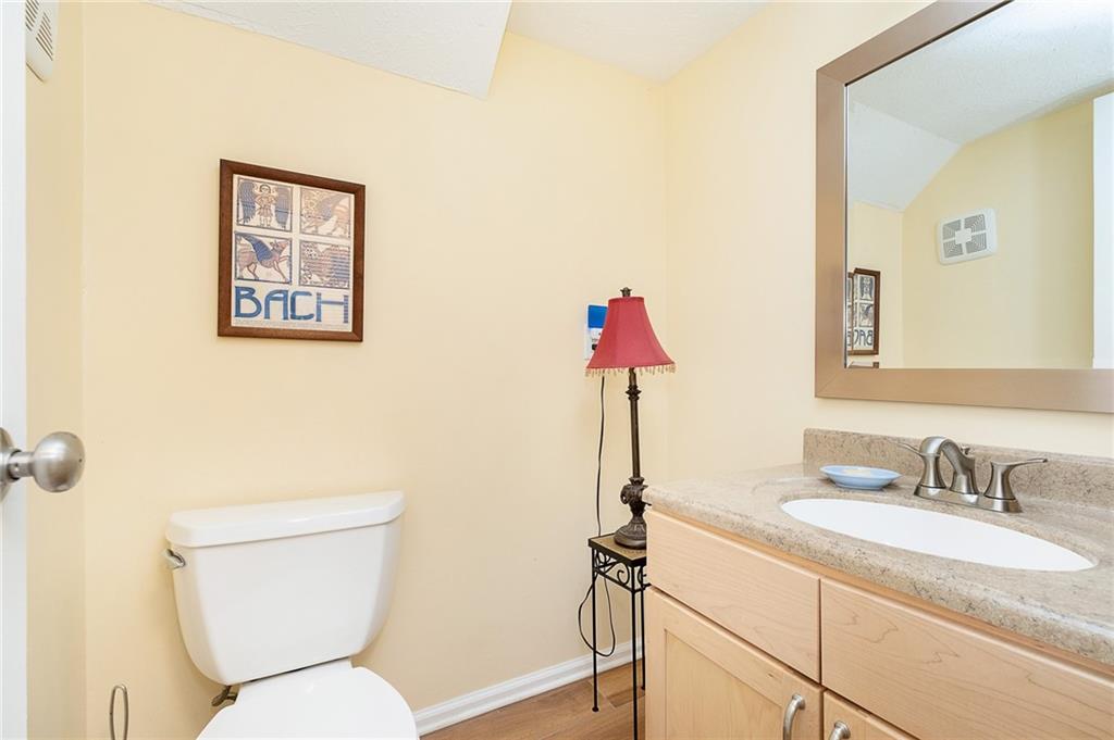 329 East 7th Street Indianapolis, IN 46202 - Photo 16 of 25