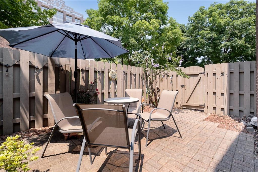 329 East 7th Street Indianapolis, IN 46202 - Photo 24 of 25