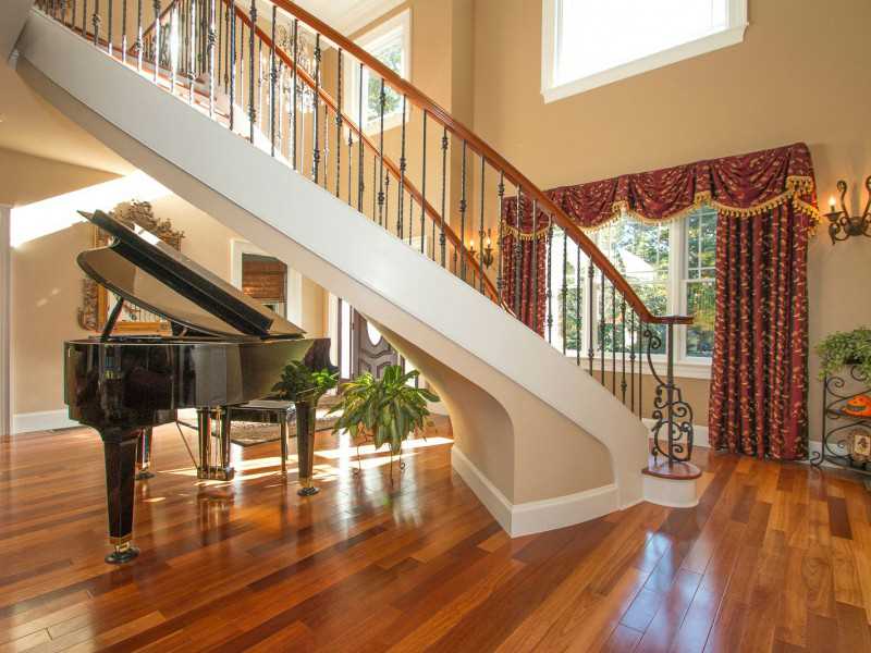 Other. Grand Foyer...Stunning !