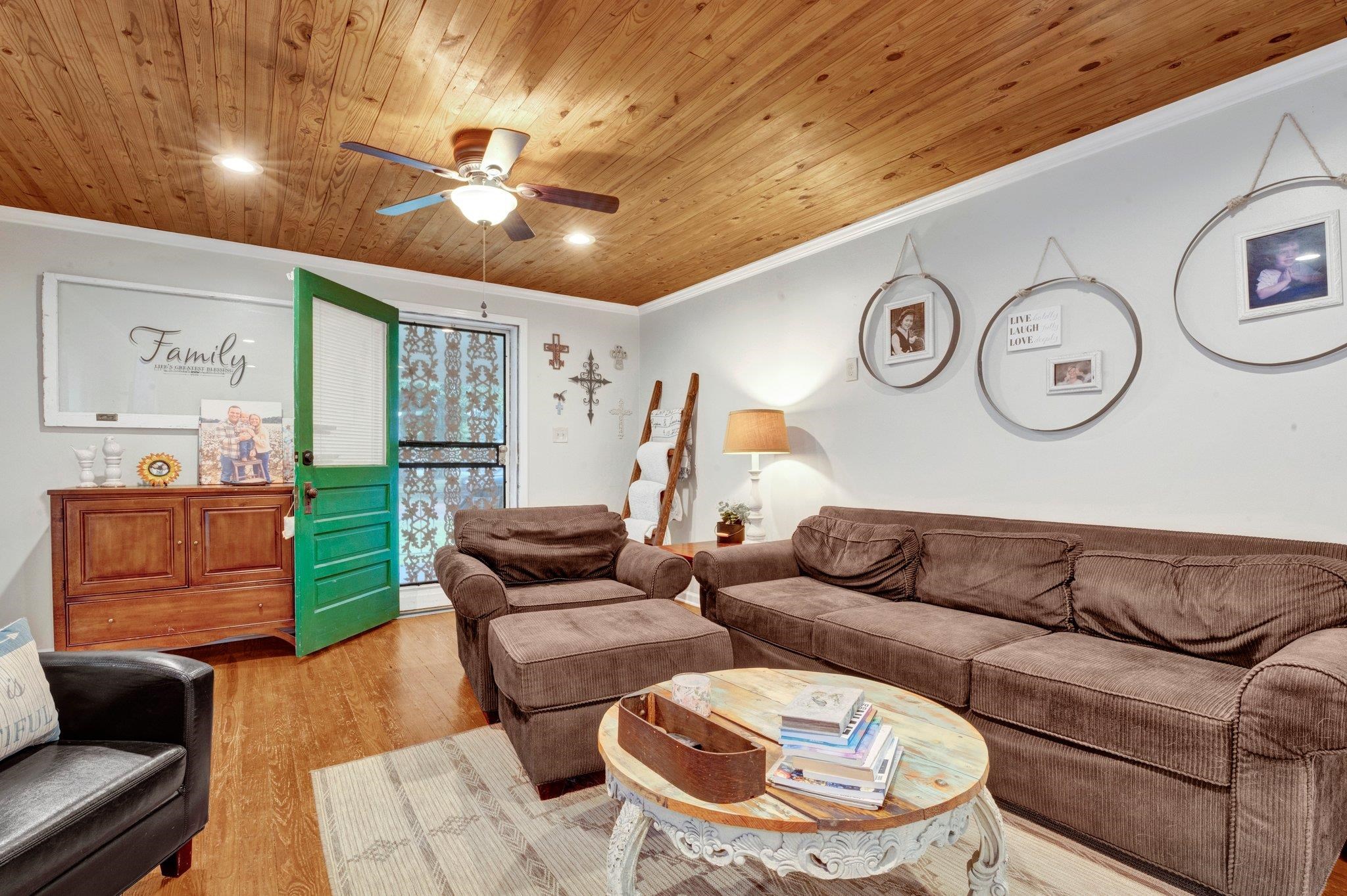 5050 Brunswick Road Bartlett, TN 38002 - Photo 6 of 35 a living room with furniture and a large window