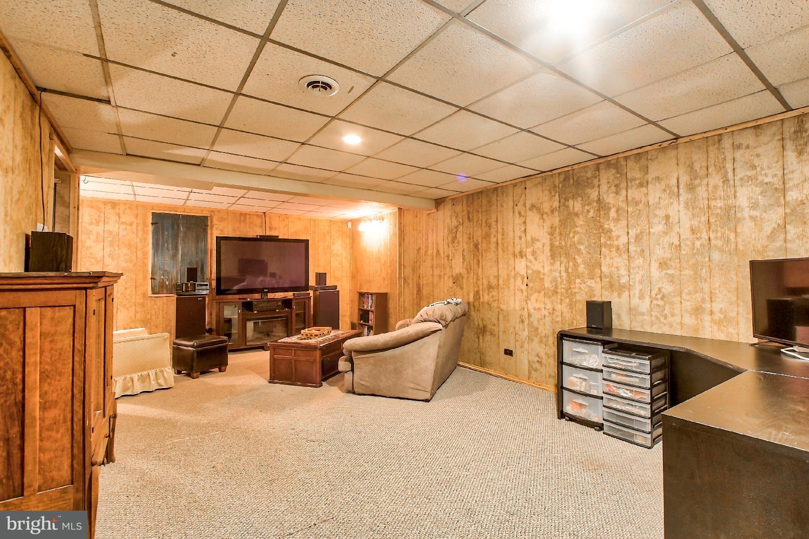 99 Reynolds Mill Road York, PA 17403 - Photo 16 of 27 Gallery Image 16