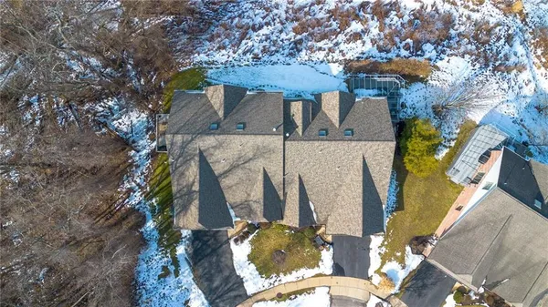 $459,900 | 322 Woodcrest Drive, Coraopolis, PA 15108