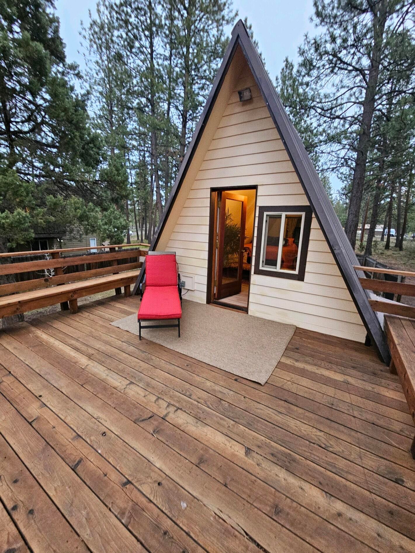 60169 Cheyenne Road Bend, OR 97702 - Photo 19 of 39 Balcony
