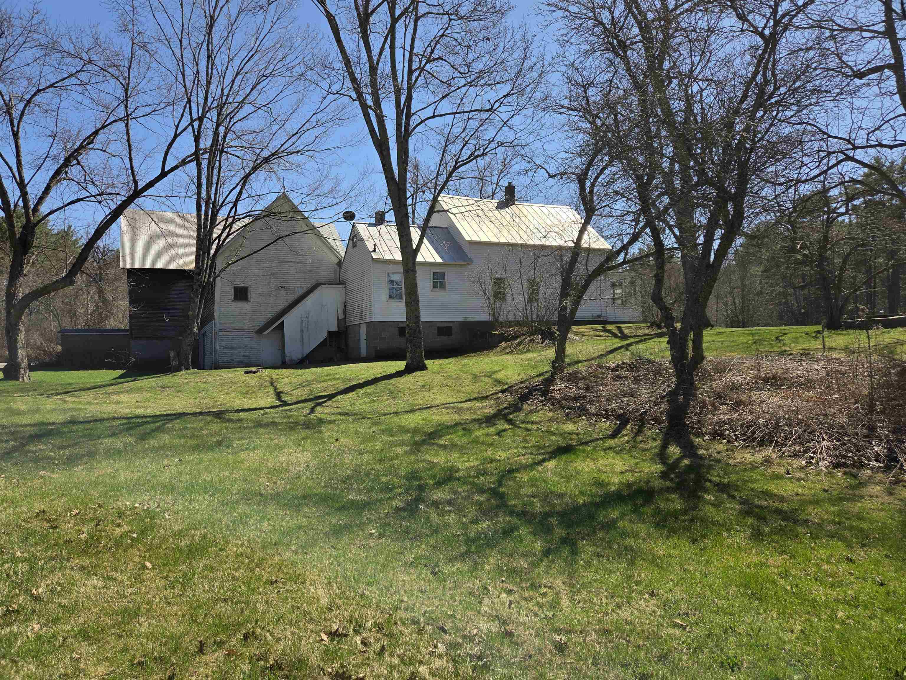 321 Meriden Road Lebanon, NH 03766 - Photo 10 of 53