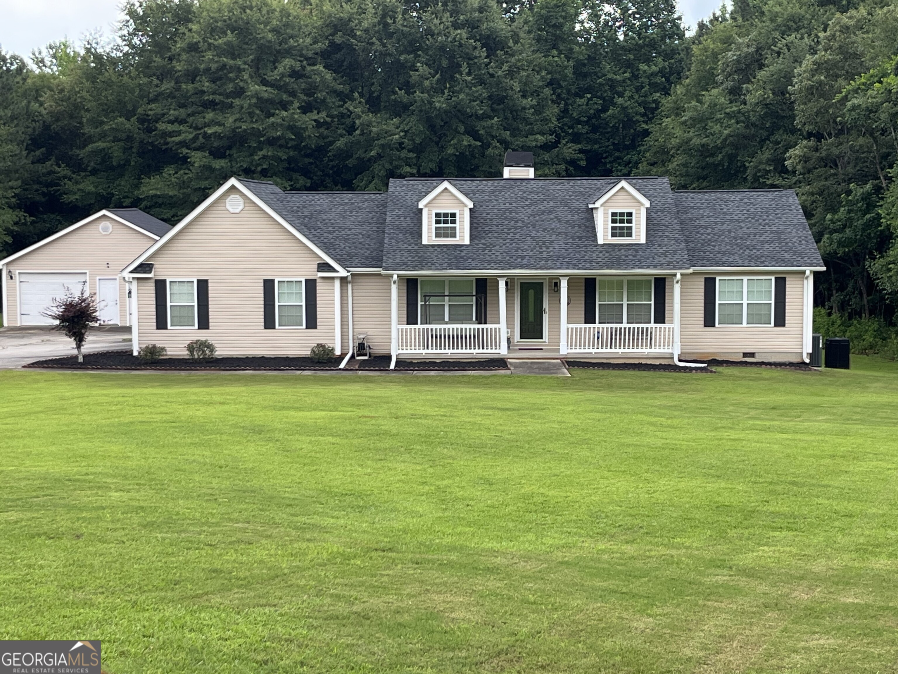 177 Strong Road Newnan, GA 30263 - Photo 1 of 30