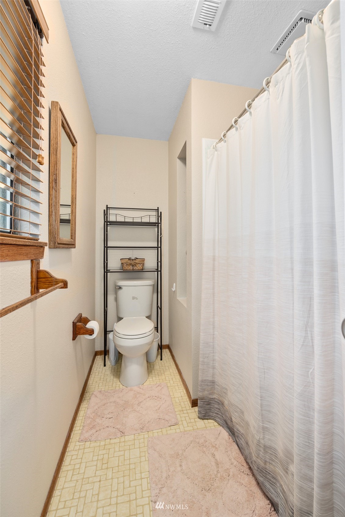 7344 Cedar Flats Road Southwest Olympia, WA 98512 - Photo 17 of 38 Gallery Image 17