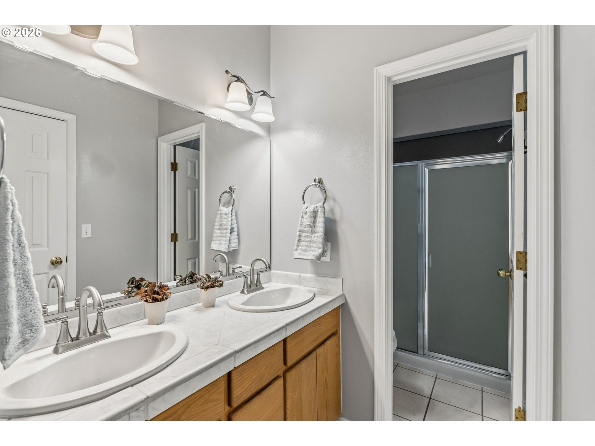 6001 E Street Springfield, OR 97478 - Photo 16 of 46 Attached Bathroom #2