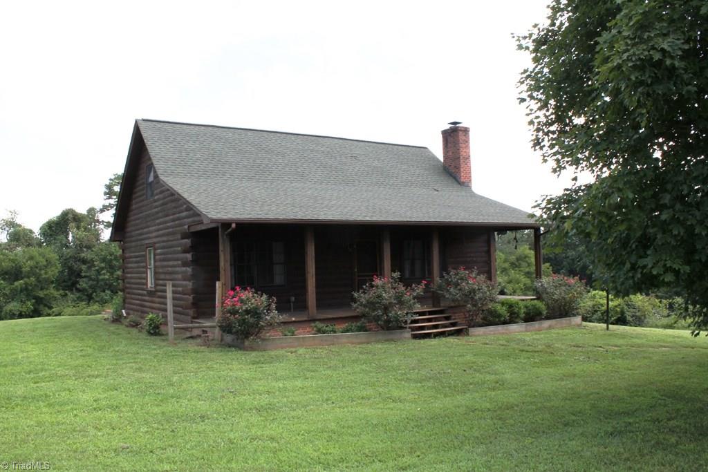 1328 Taylor Road East Bend, NC 27018 - Photo 2 of 22 Gallery Image 2
