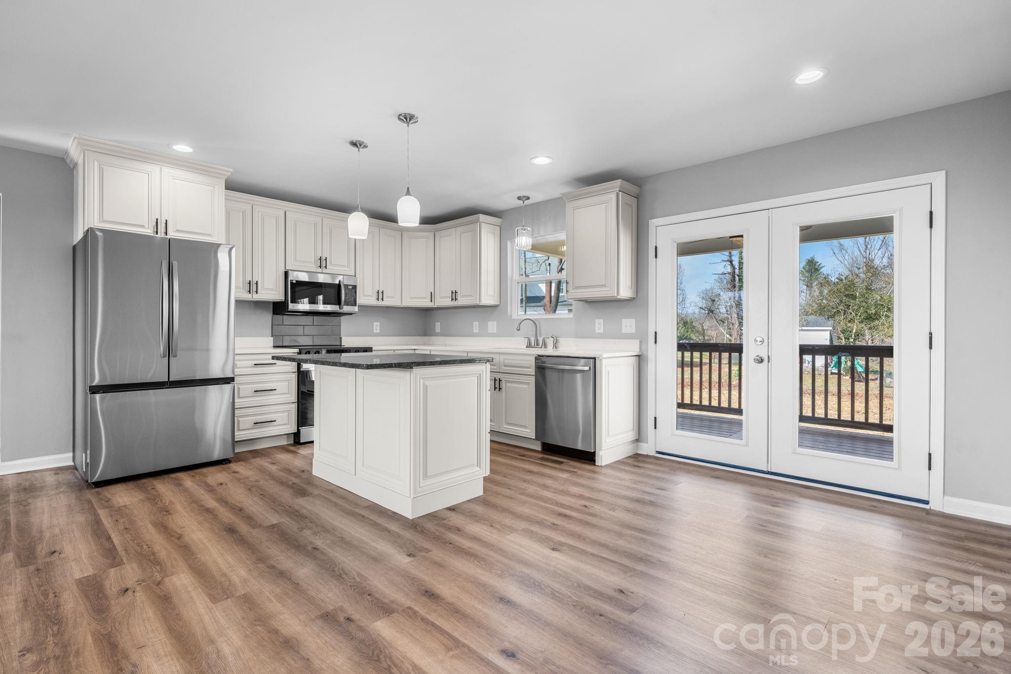 270 Old Lumber Yard Road Morganton, NC 28655 - Photo 10 of 38