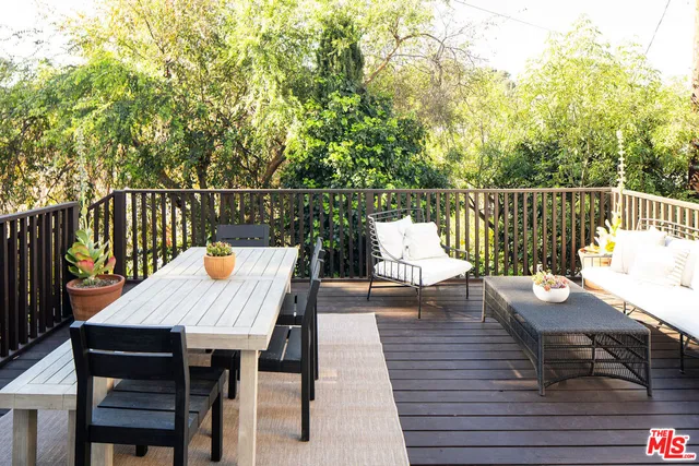 $1,395,000 | 1503 Stanford Drive, Glendale, CA 91205