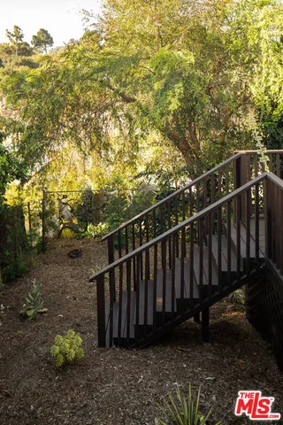 $1,395,000 | 1503 Stanford Drive, Glendale, CA 91205