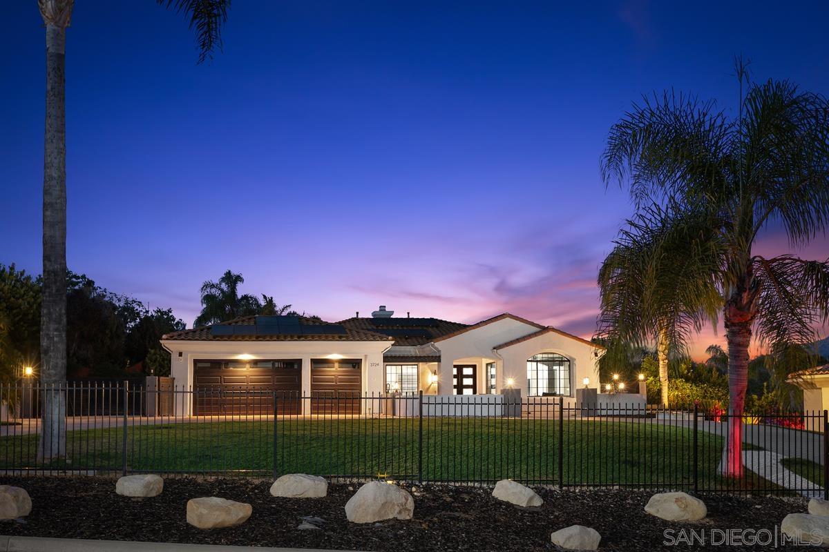 3724 Cedar Vale Way Fallbrook, CA 92028 - Photo 3 of 66