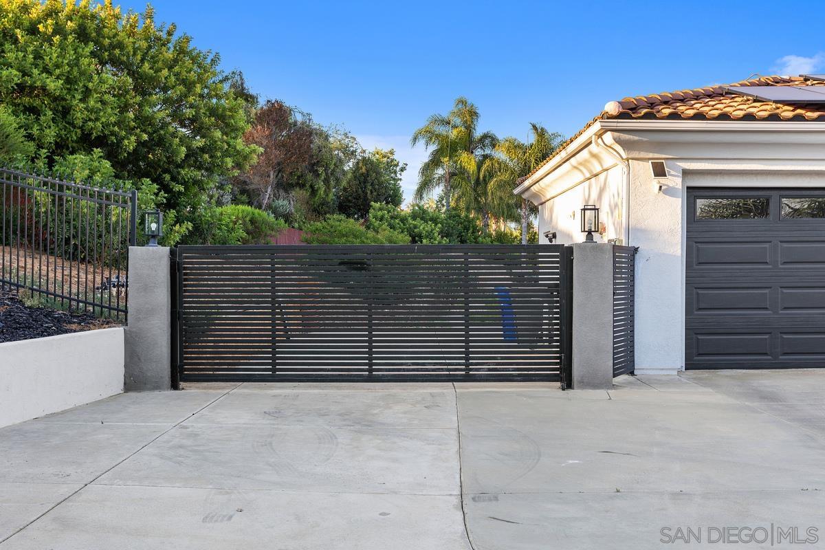 3724 Cedar Vale Way Fallbrook, CA 92028 - Photo 8 of 66