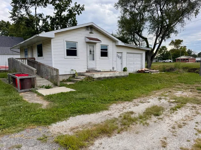 $70,000 | 226 South Beech Street, Forrest, IL 61741