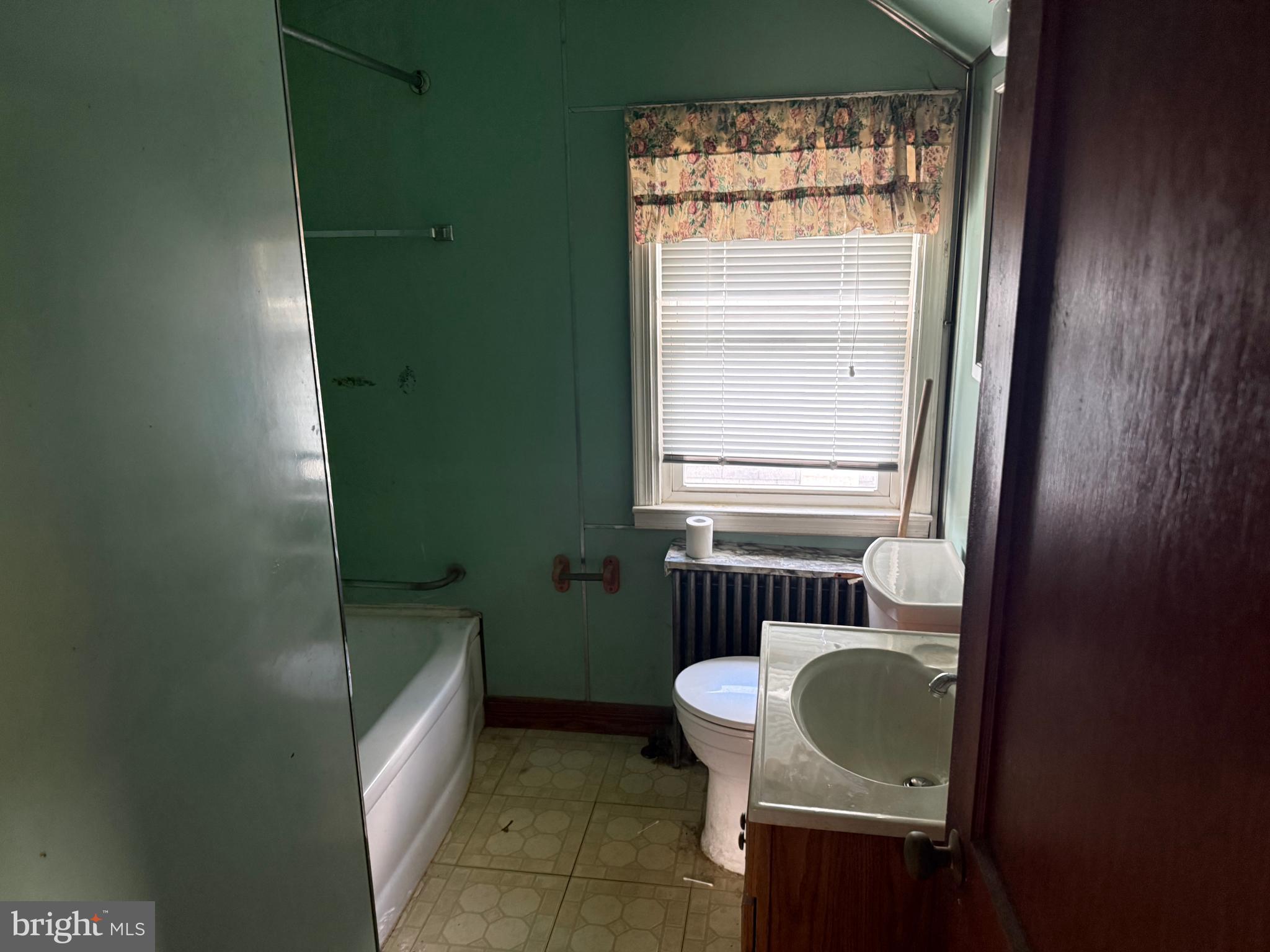 7435 Kenlea Avenue Baltimore, MD 21236 - Photo 13 of 16