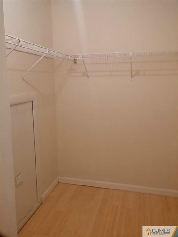 75 Park Gate Drive Edison, NJ 08820 - Photo 13 of 19 a view of small space