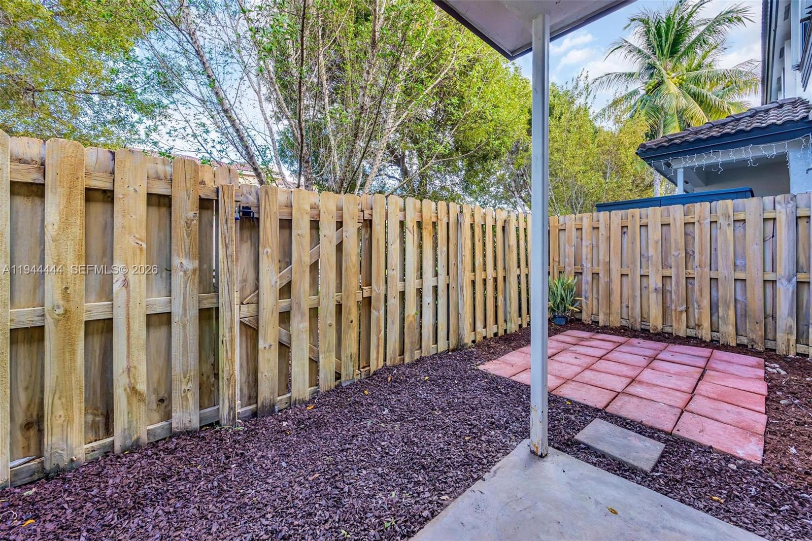 2233 Southeast 24th Place Homestead, FL 33035 - Photo 21 of 21 Backyard