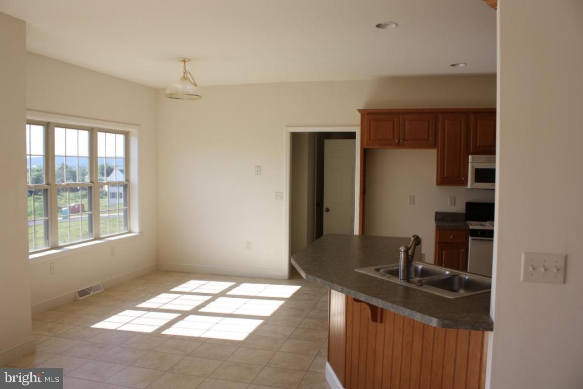 1358 Horning Road, Unit 26 Denver, PA 17517 - Photo 5 of 10