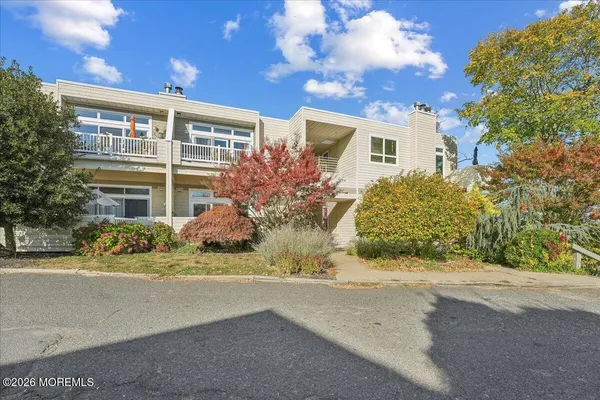 $415,000 | 148 Navesink Avenue, Unit 1, Highlands, NJ 07732