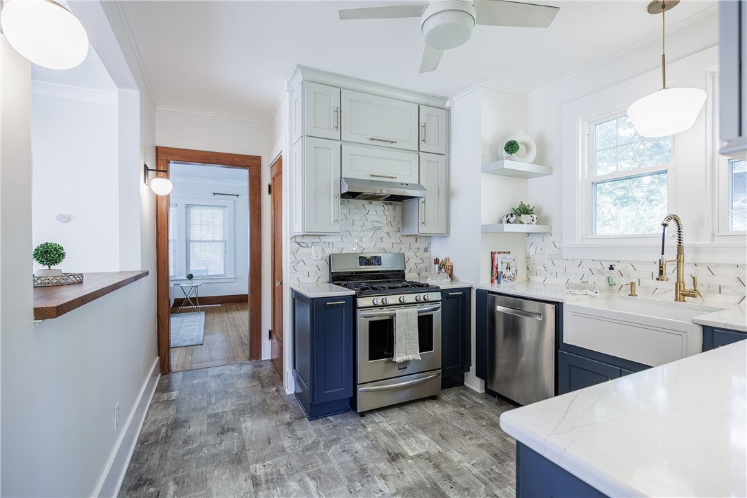 145 Leland Road Irondequoit, NY 14617 - Photo 11 of 40