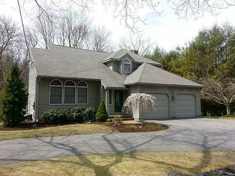401 Potter Road North Kingstown, RI 02852 - Photo 5 of 23 Parking Lot/Garage.