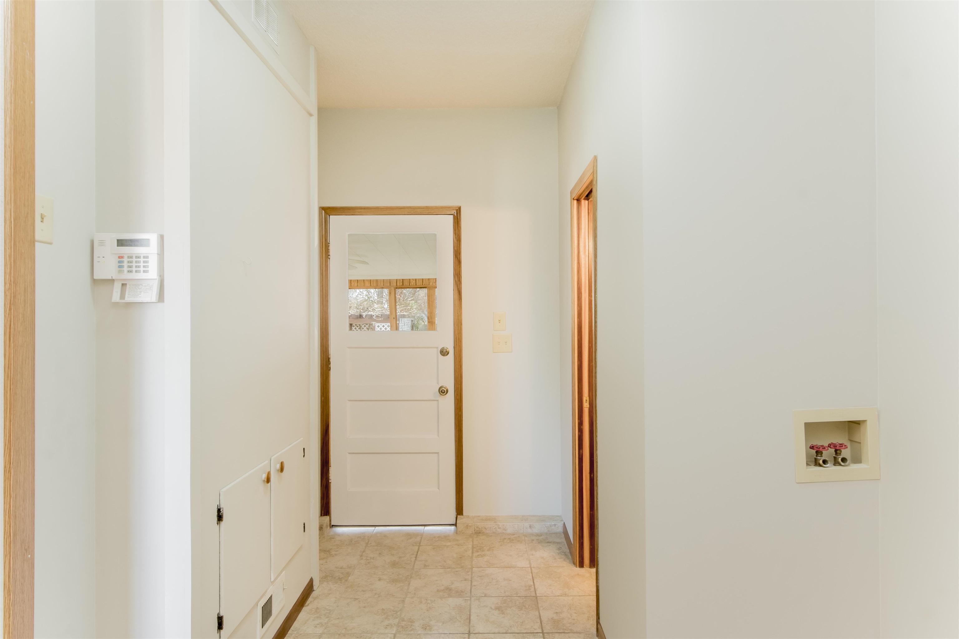 7333 Dorsey Wichita, KS 67212 - Photo 17 of 36