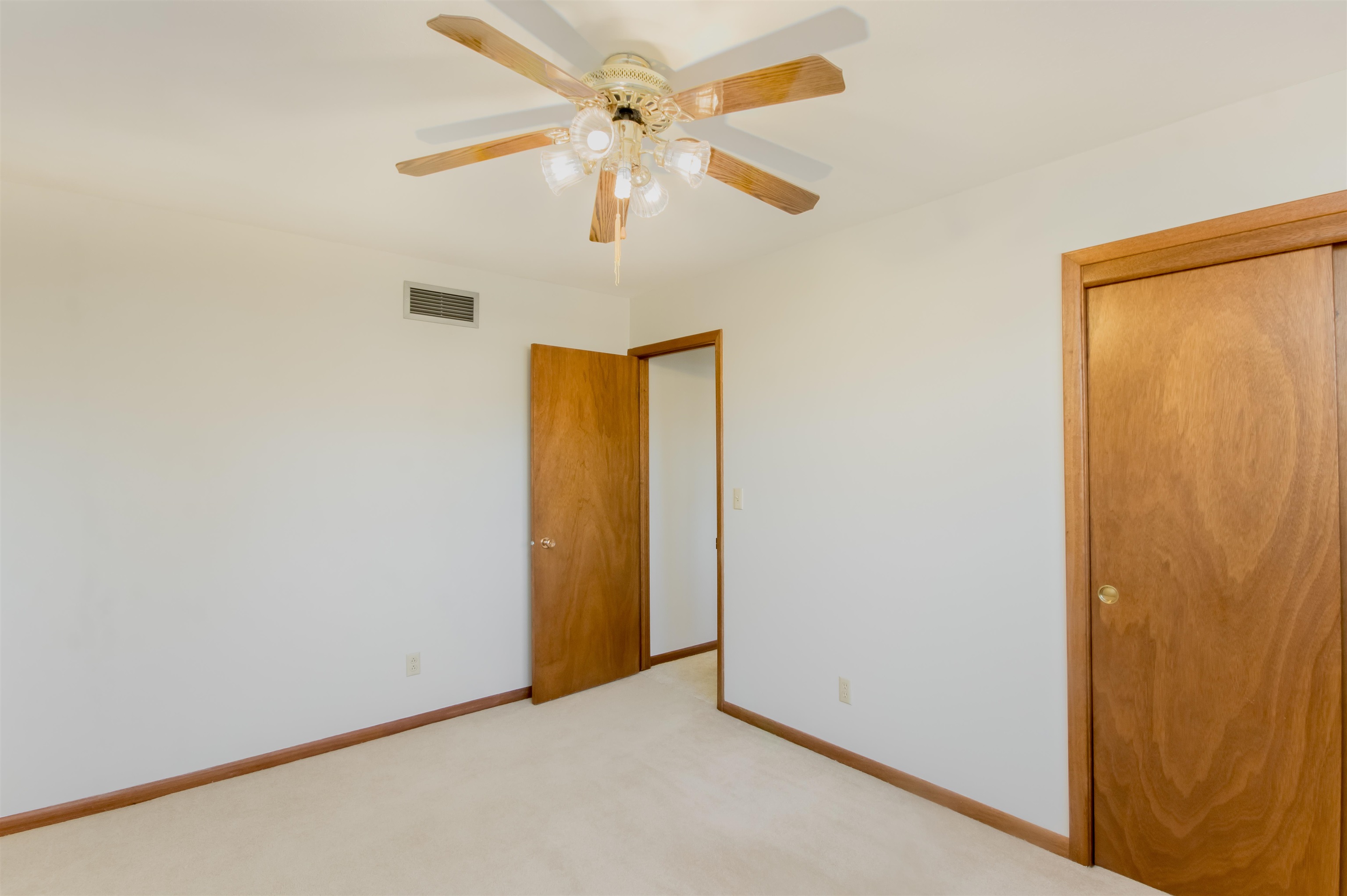 7333 Dorsey Wichita, KS 67212 - Photo 20 of 36