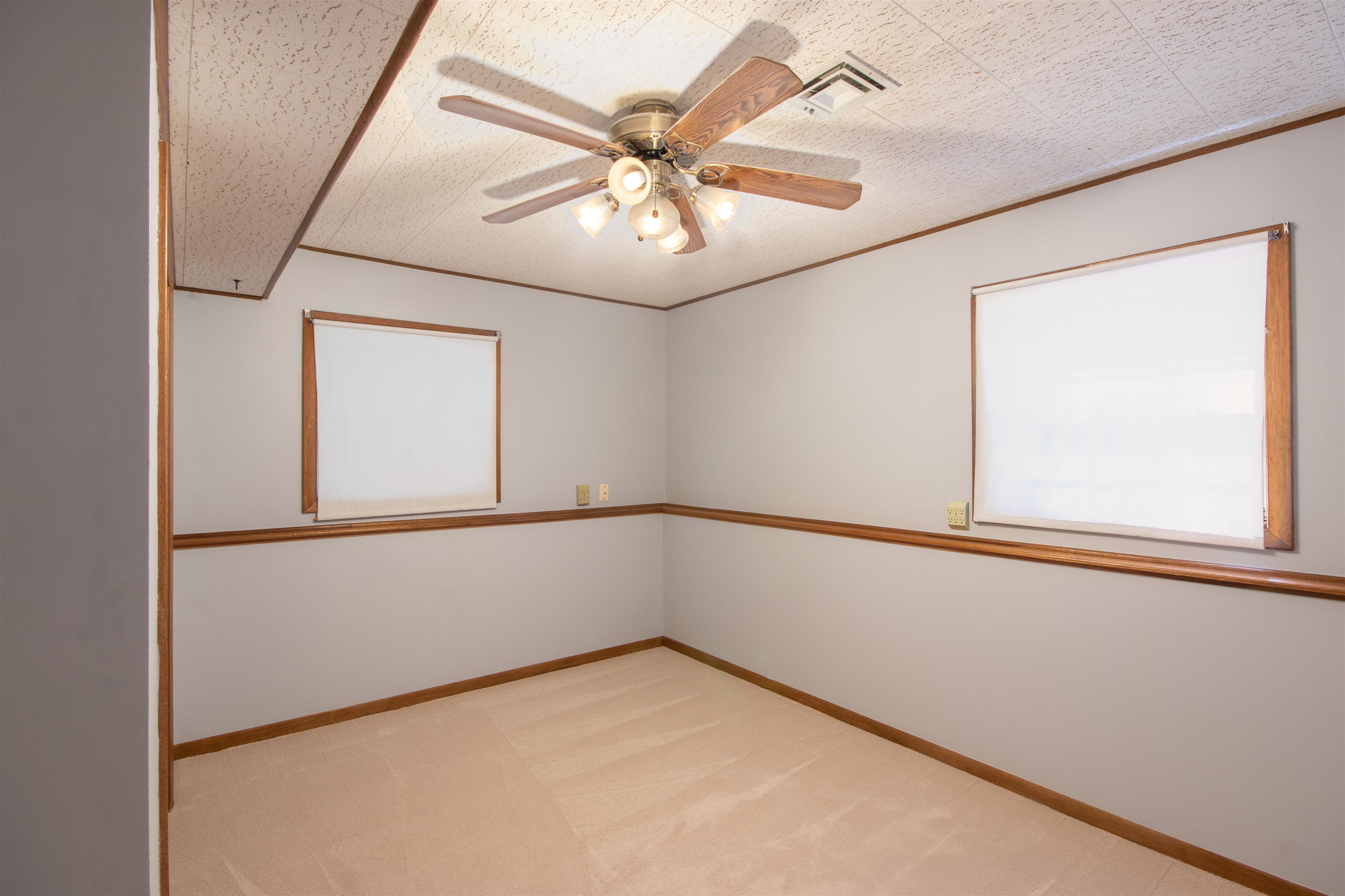 7333 Dorsey Wichita, KS 67212 - Photo 27 of 36